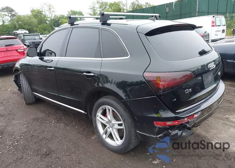 2015 Audi Q5 2.0T Premium z USA, uszkodzony, nr VIN WA1LFAFP2FA145690